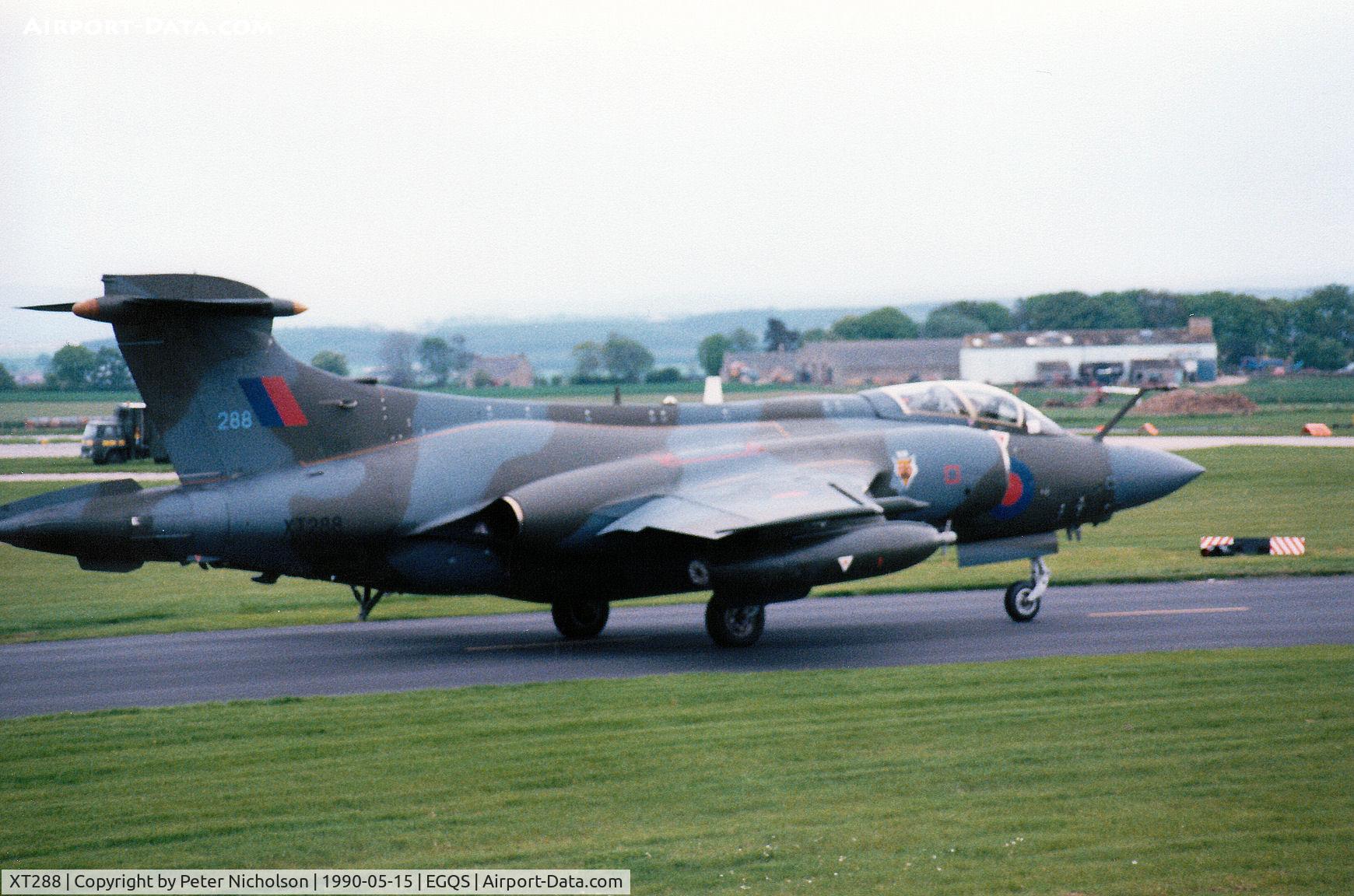 XT288, 1966 Hawker Siddeley Buccaneer S.2B C/N B3-10-65, Another view of this 12 Squadron Buccaneer S.2B taxying to Runway 05 at RAF Lossiemouth in May 1990.