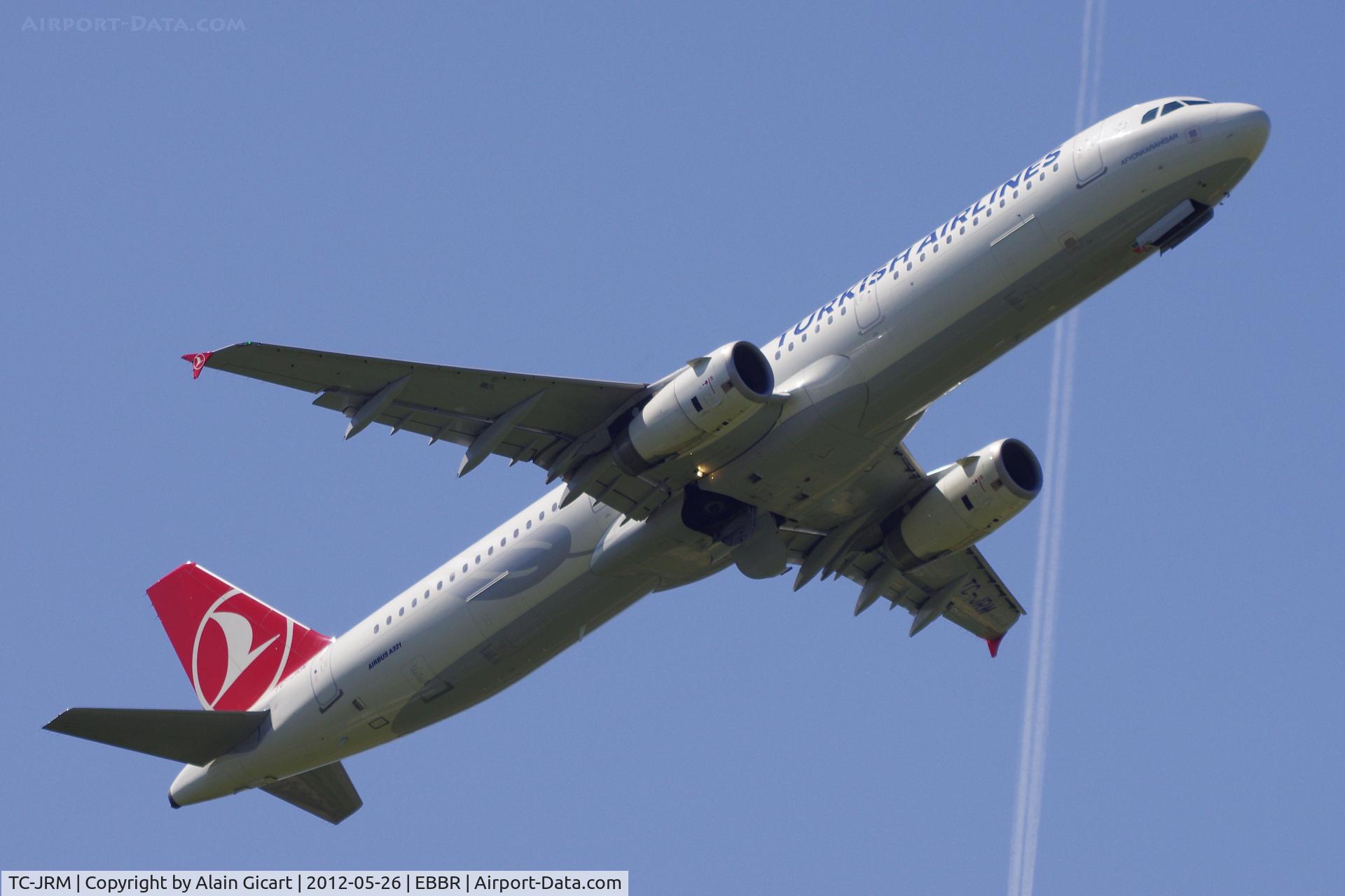 TC-JRM, 2011 Airbus A321-231 C/N 4643, Take off