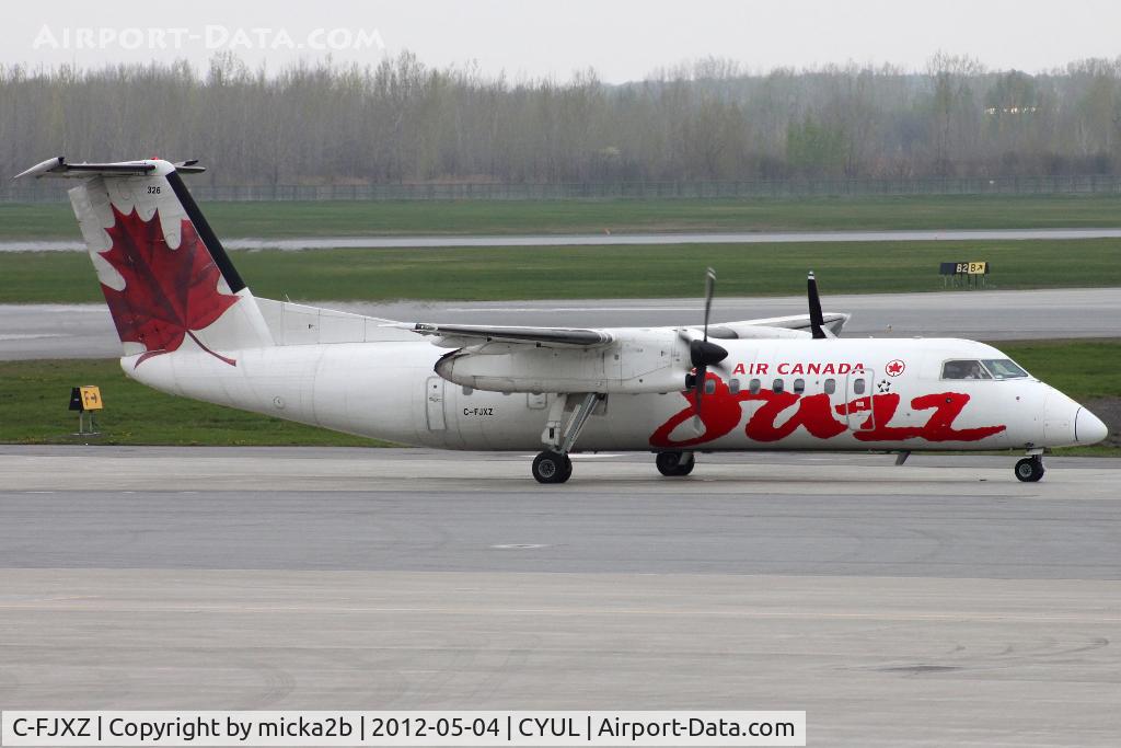 C-FJXZ, 1991 De Havilland Canada DHC-8-311 Dash 8 C/N 264, Taxiing