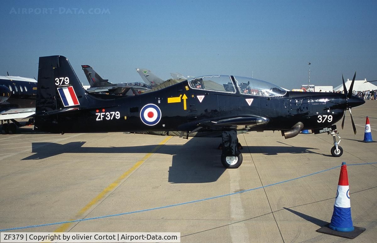 ZF379, 1992 Short S-312 Tucano T1 C/N S122/T93, RIAT 2001