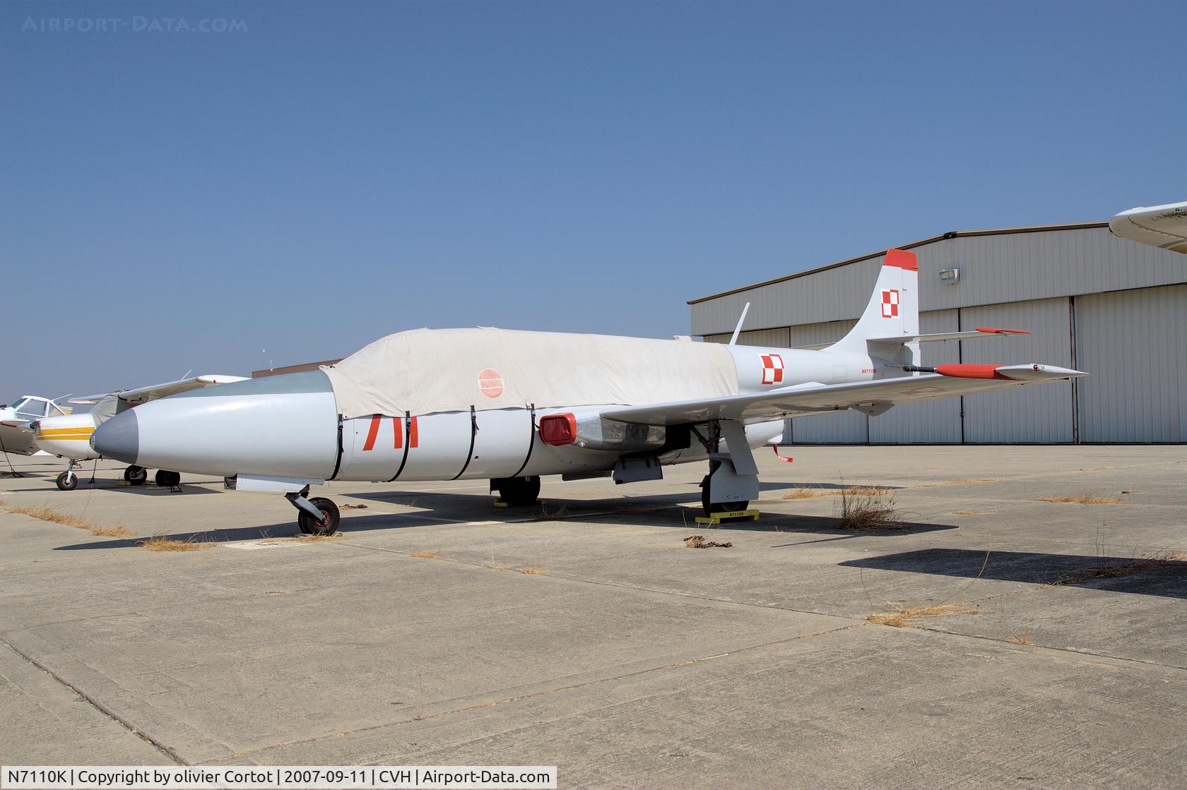 N7110K, 1970 PZL-Mielec TS-11 Iskra C/N 1H0711, Hollister 2007