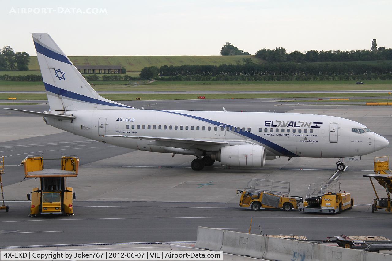 4X-EKD, 1999 Boeing 737-758 C/N 29960, El Al