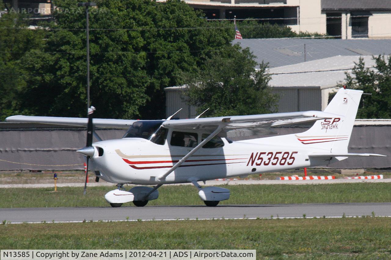 N13585, 1973 Cessna 172M C/N 17262859, At Addison Airport - Dallas, TX