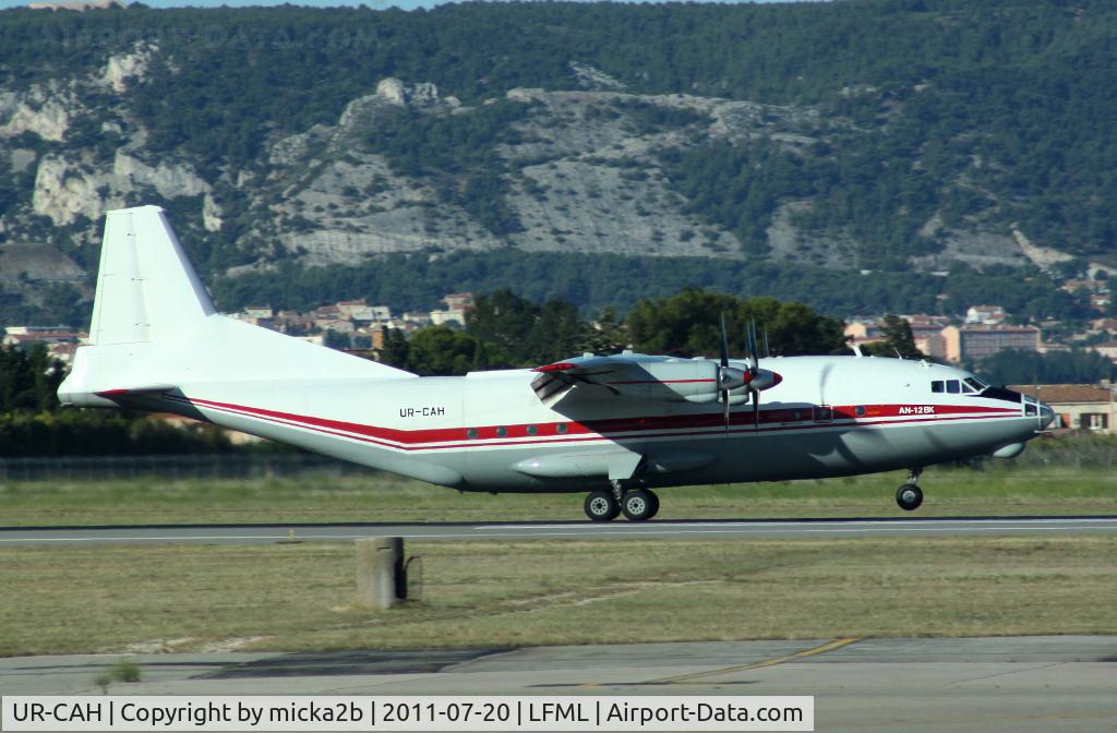 UR-CAH, 1968 Antonov An-30 C/N 8345604, Landing