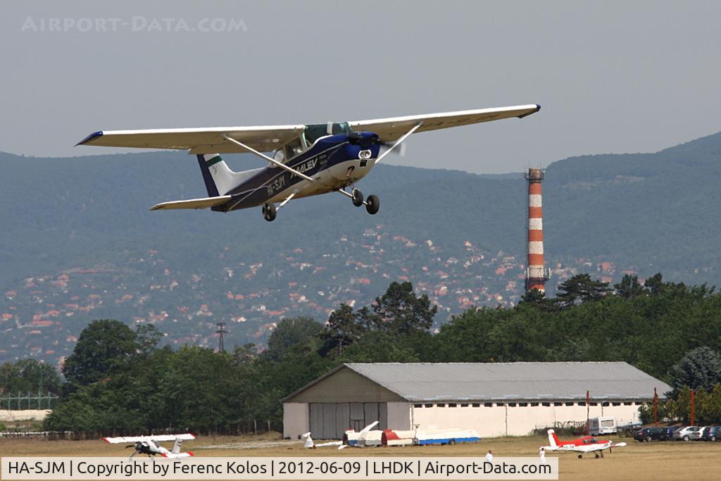 HA-SJM, Cessna 172M C/N 17261908, Dunakeszi