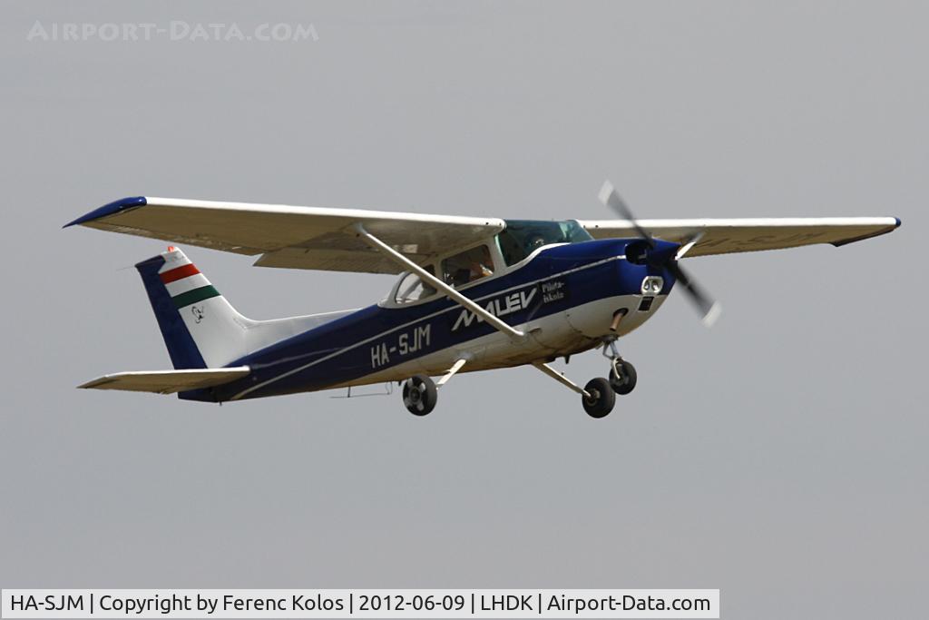 HA-SJM, Cessna 172M C/N 17261908, Dunakeszi