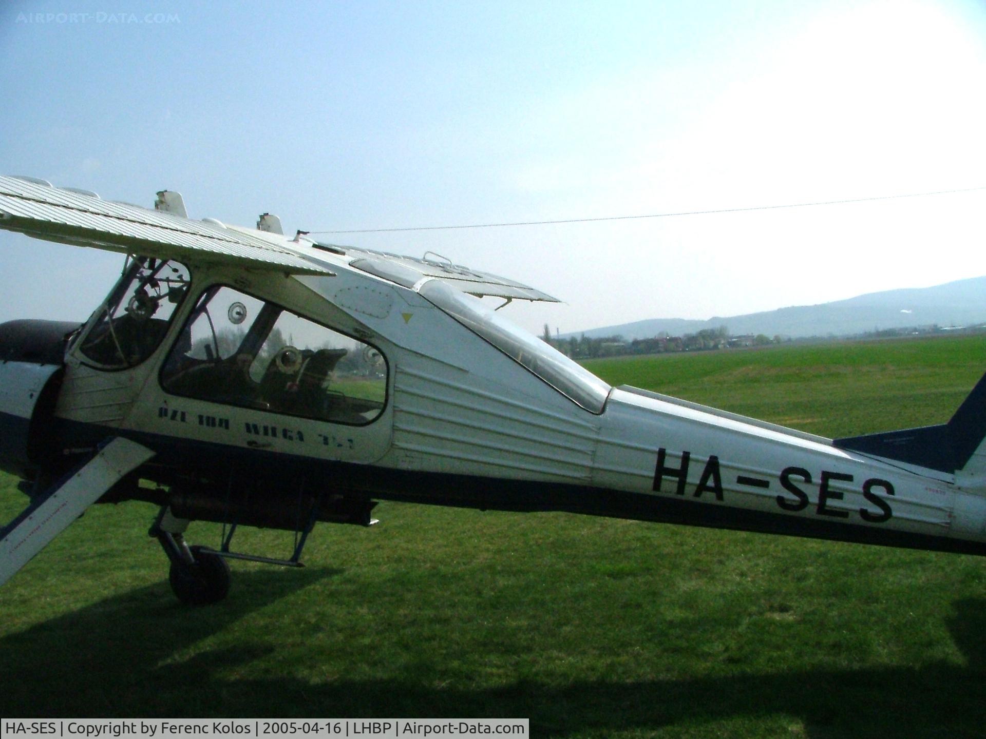 HA-SES, 1989 PZL-Okecie PZL-104 Wilga 35A C/N 20890875, Esztergom