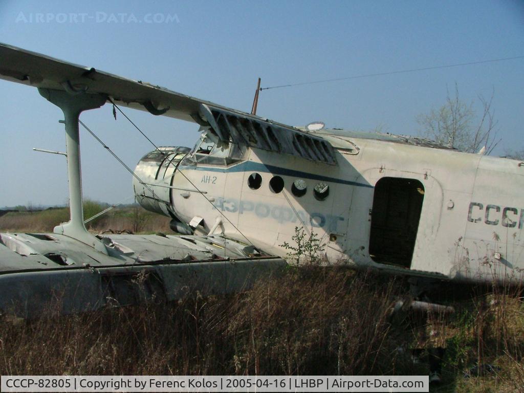 CCCP-82805, 1975 PZL-Mielec AN-2R C/N 1G166-23, Esztergom