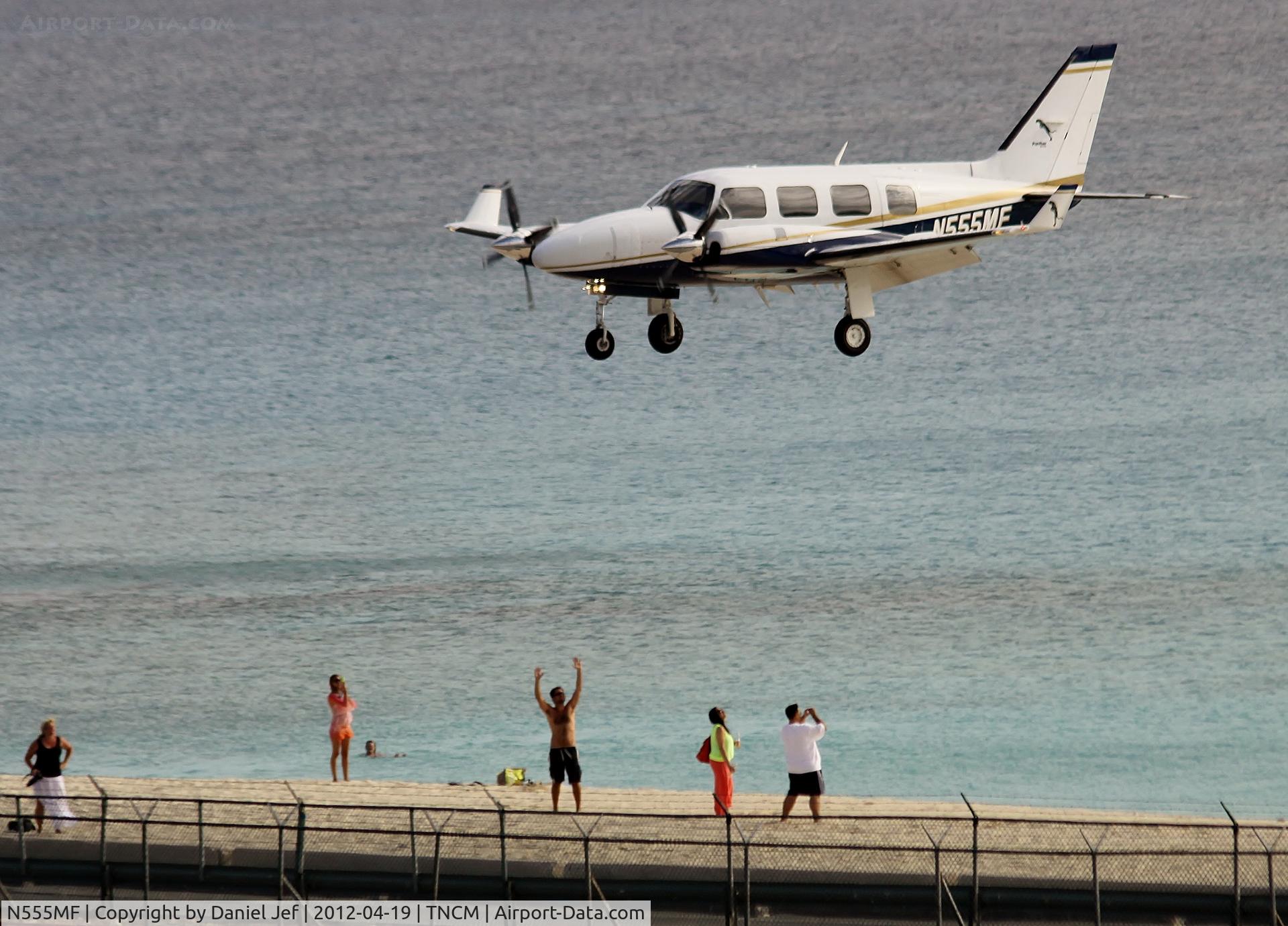N555MF, 1980 Piper PA-31-325 Navajo C/R C/N 31-8012068, N555MF