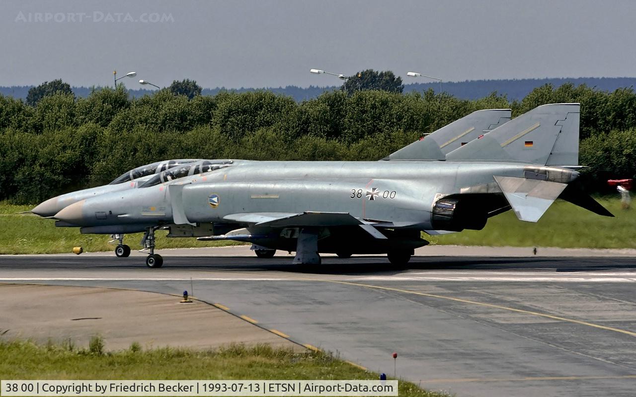 38 00, 1972 McDonnell Douglas F-4F Phantom II C/N 4604, line up for departure