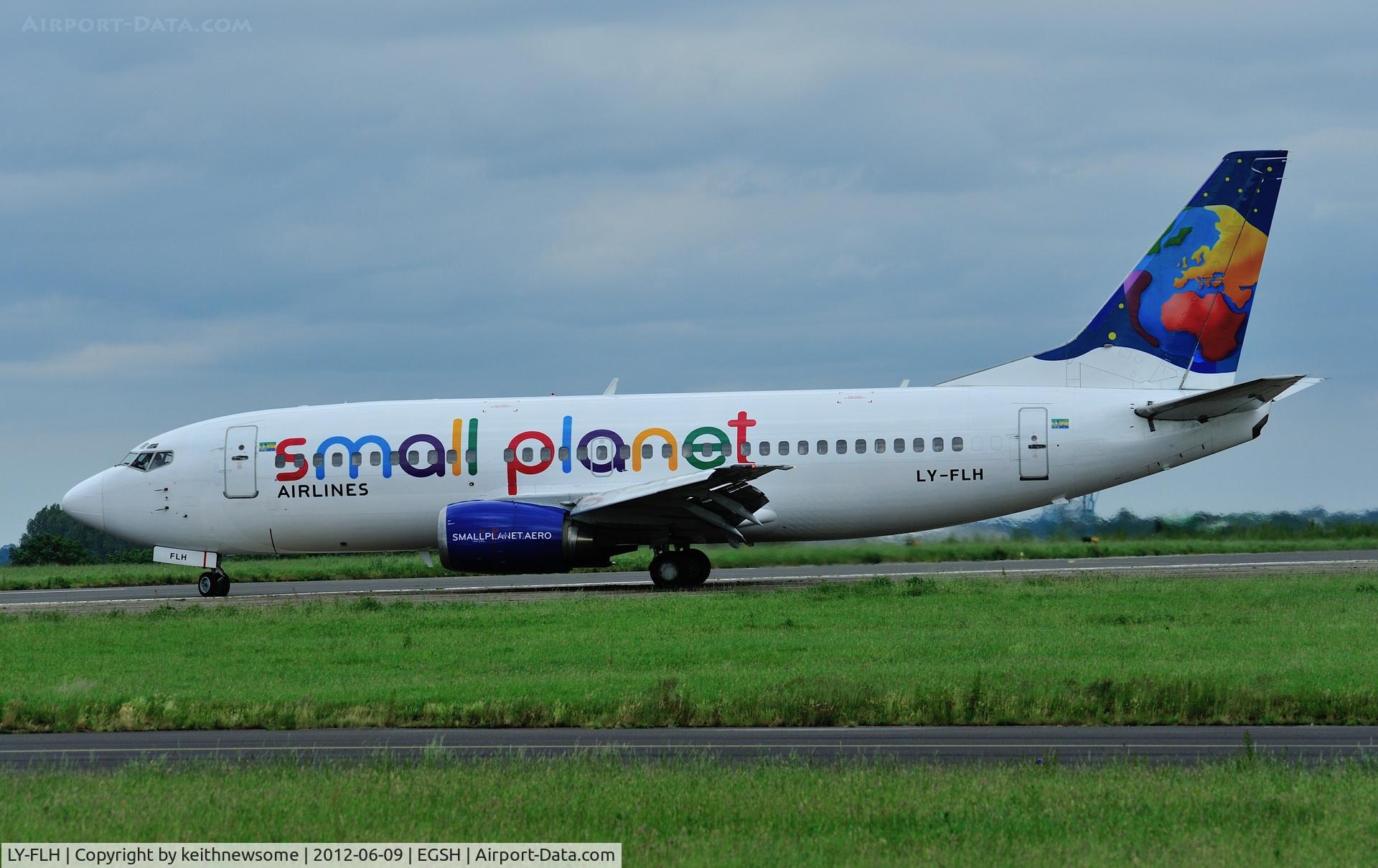 LY-FLH, 1992 Boeing 737-382 C/N 25161, Nice clean looking Small Planet arriving this evening.