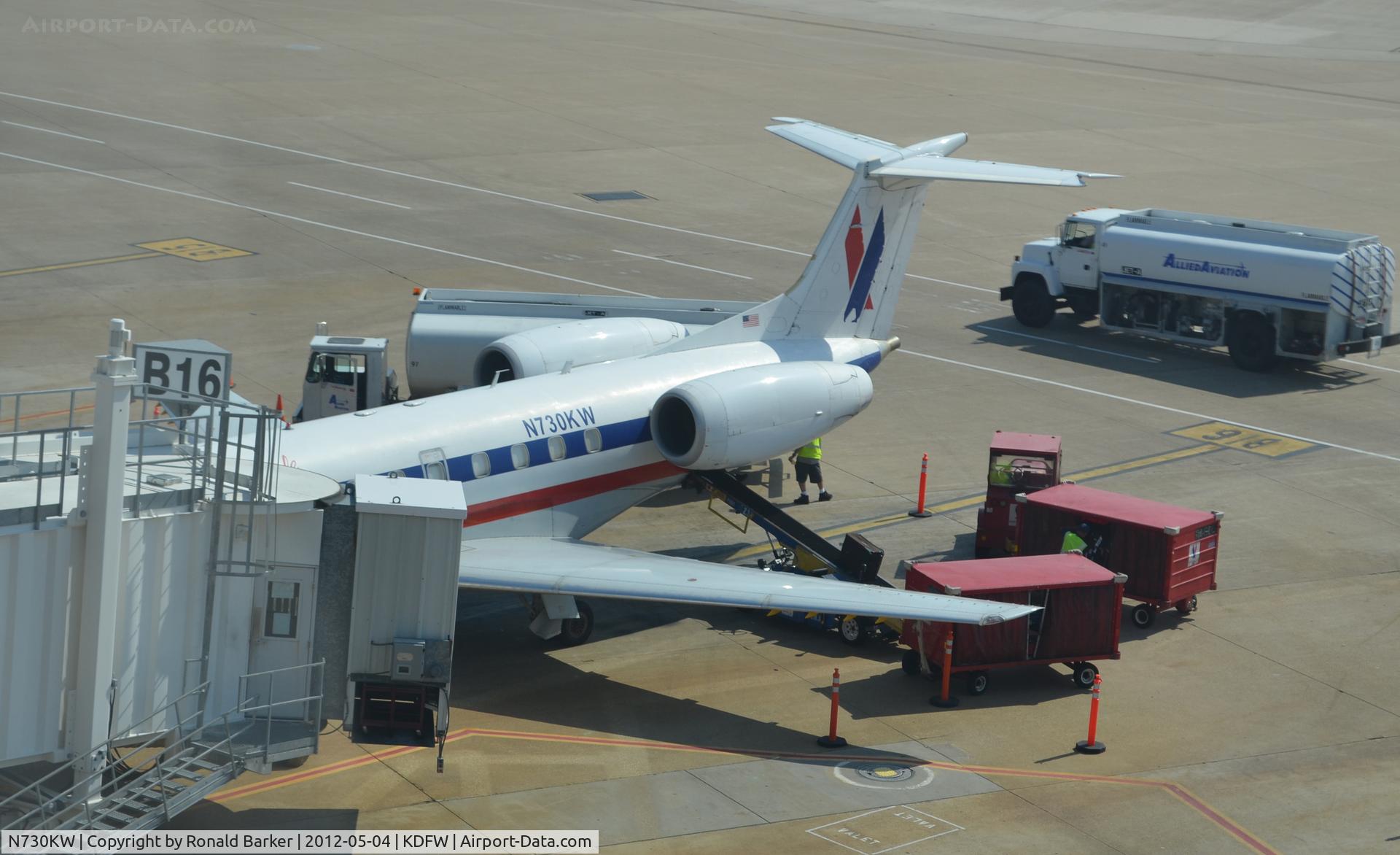 N730KW, 2000 Embraer ERJ-135LR (EMB-135LR) C/N 145346, Dallas