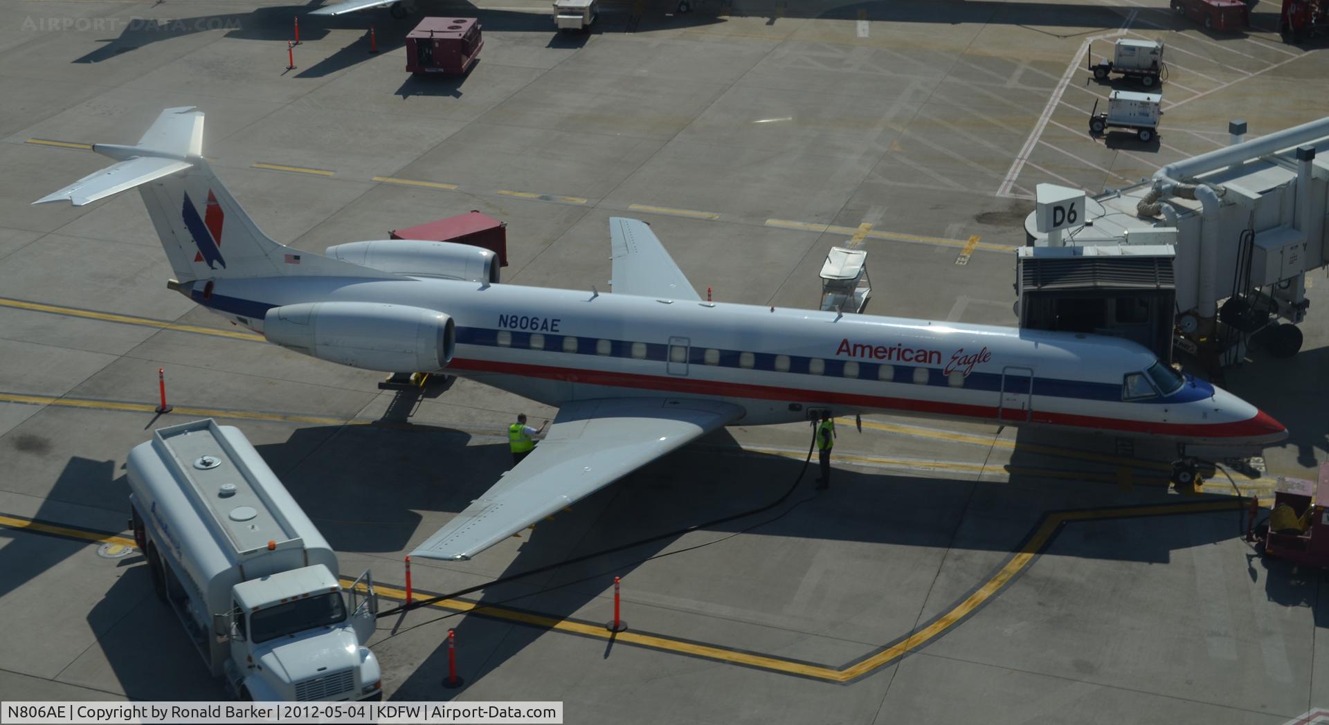 N806AE, 2001 Embraer ERJ-140LR (EMB-135KL) C/N 145503, Dallas