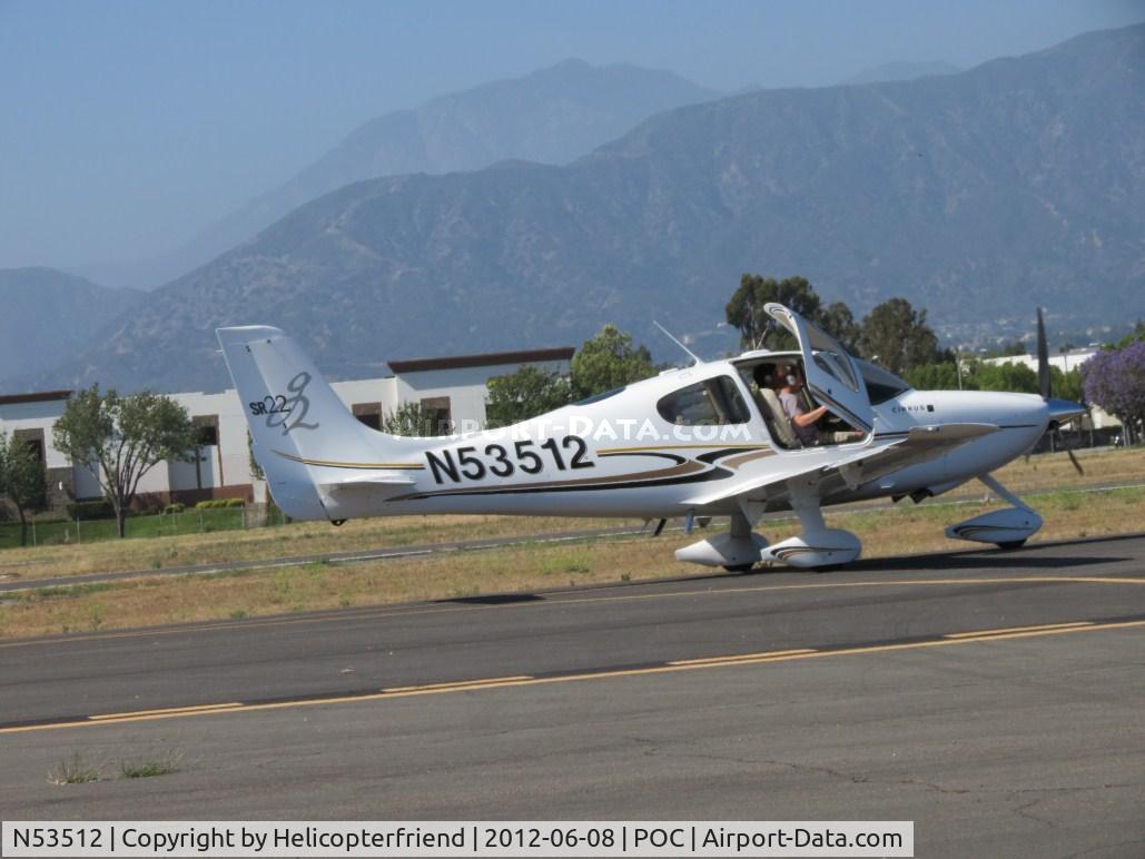 N53512, 2004 Cirrus SR22 G2 C/N 0868, Taxiing eastbound on taxiway Sierra