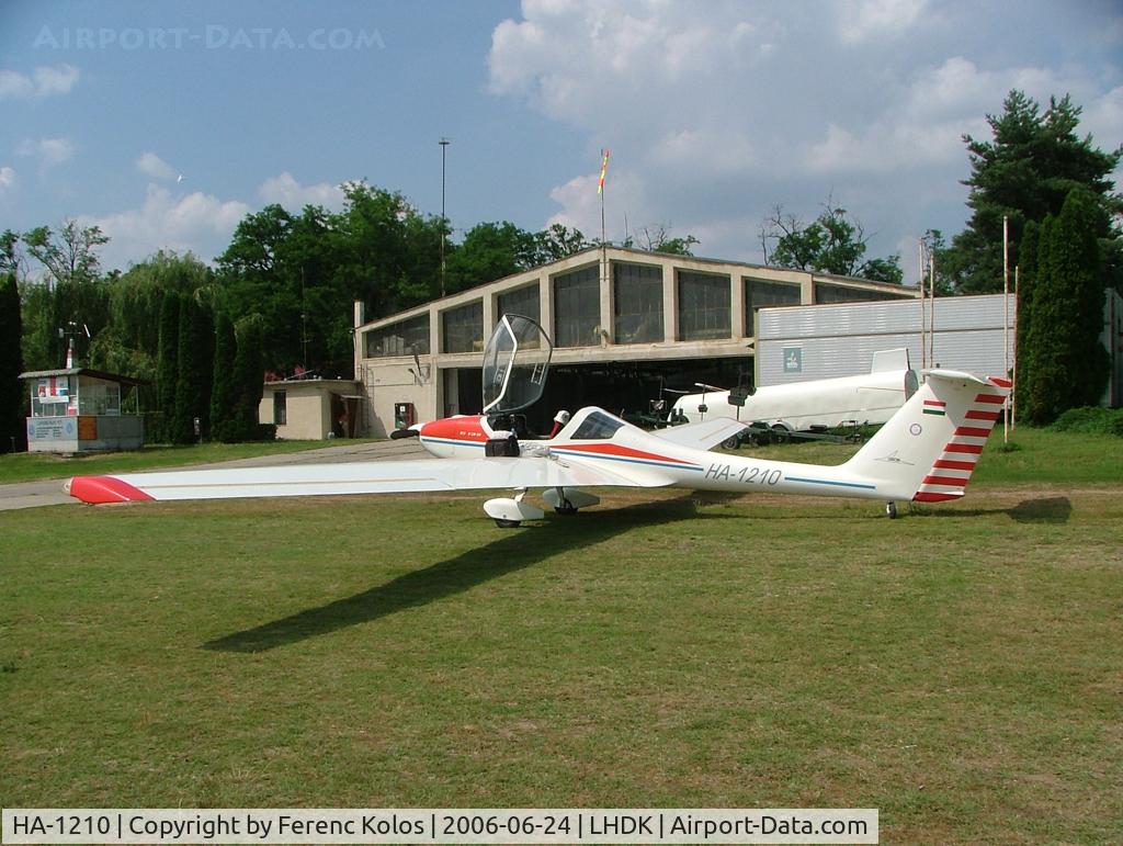 HA-1210, 1981 Grob G-109A C/N 6041, Dunakeszi