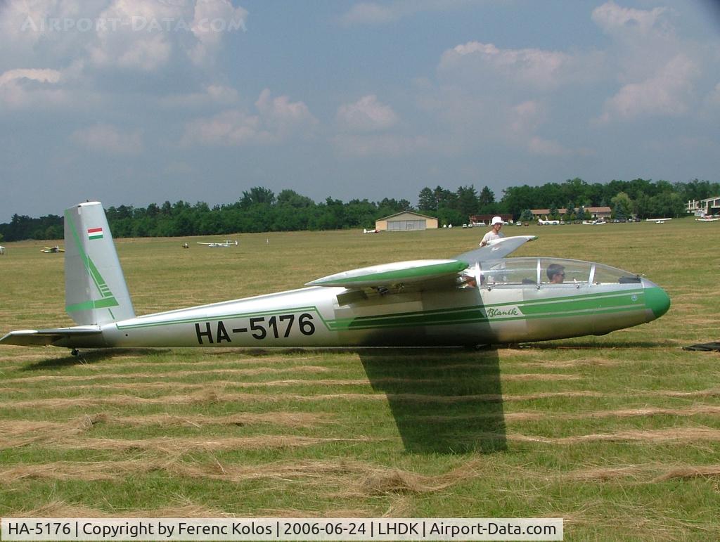 HA-5176, 1980 Let L-13 Blanik C/N 027360, Dunakeszi