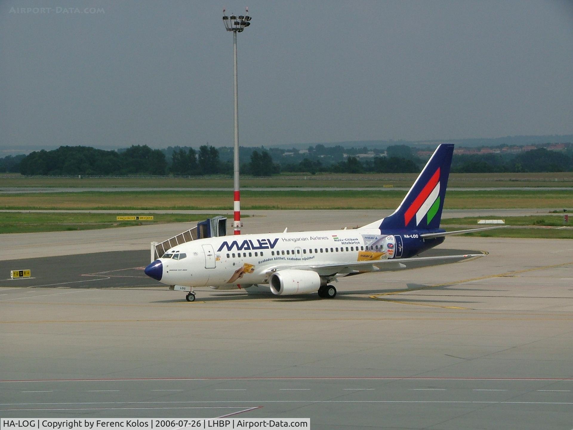 HA-LOG, 2004 Boeing 737-6Q8 C/N 28261, Ferihegy