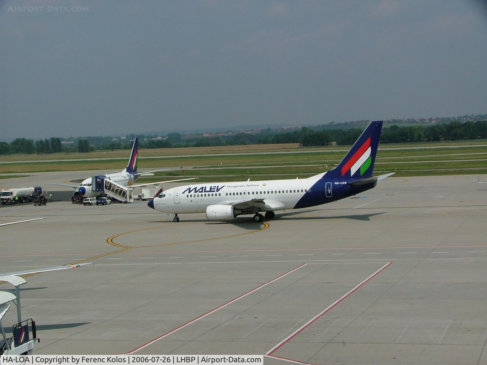 HA-LOA, 2003 Boeing 737-7Q8 C/N 28254, Ferihegy
