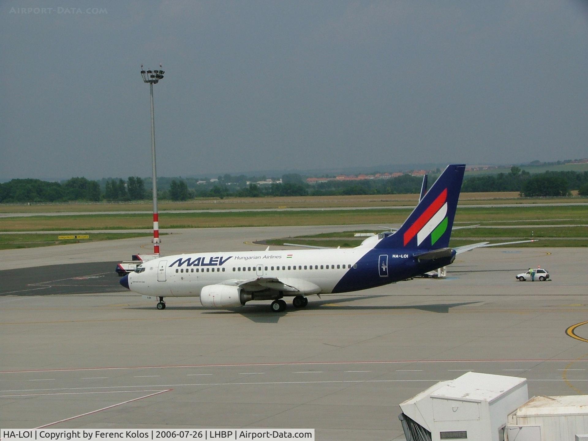 HA-LOI, 2004 Boeing 737-7Q8 C/N 29350, Ferihegy