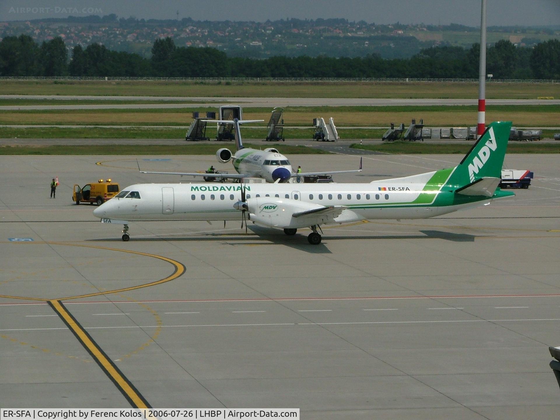 ER-SFA, 1998 Saab 2000 C/N 2000-056, Ferihegy