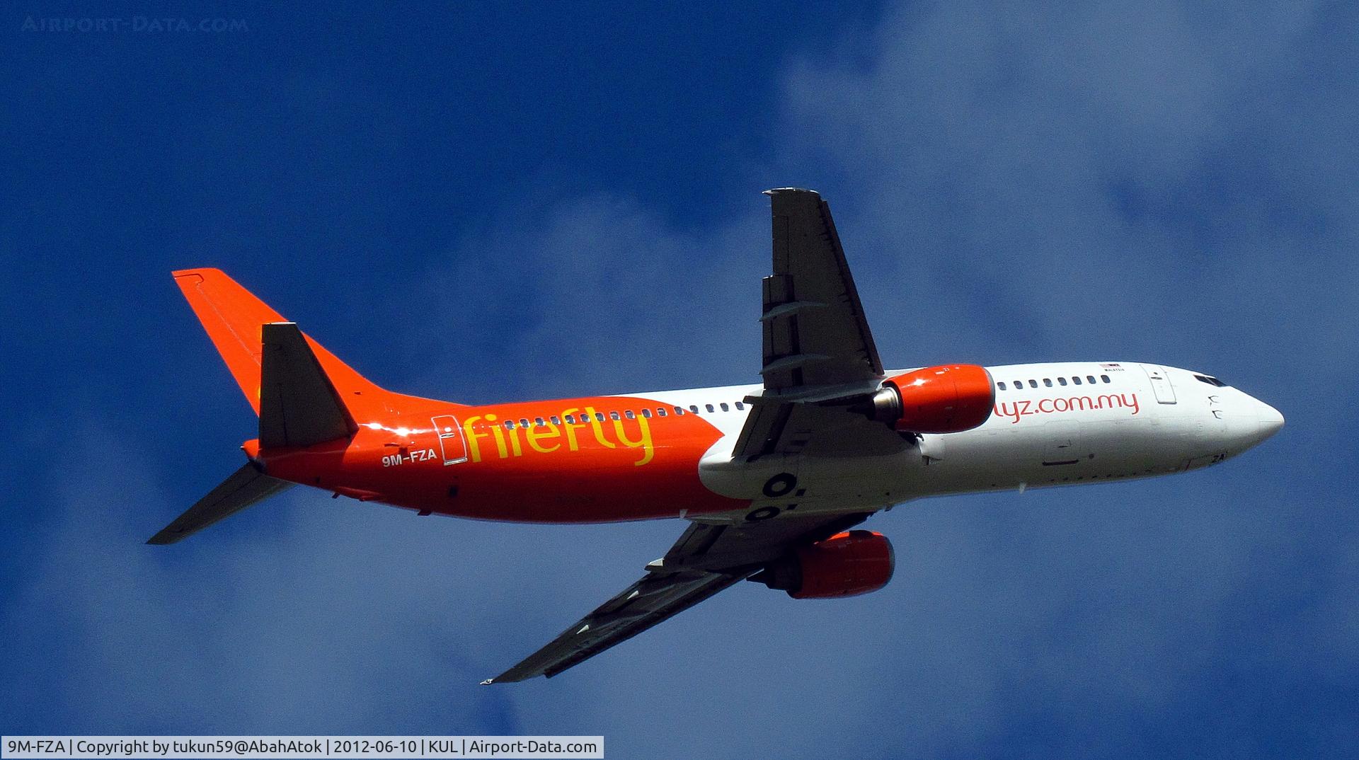 9M-FZA, 1992 Boeing 737-430 C/N 27001, Firefly