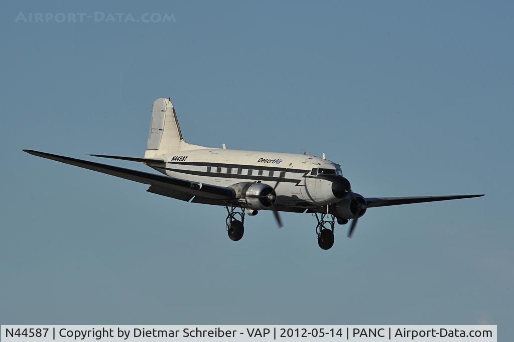 N44587, 1944 Douglas C-47A-20-DK Skytrain  (DC-3C) C/N 12857, Dessert Air DC3