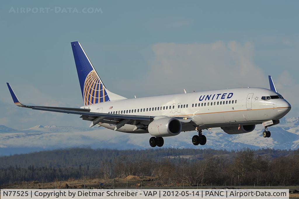 N77525, 2010 Boeing 737-824 C/N 31659, United Boeing 737-800