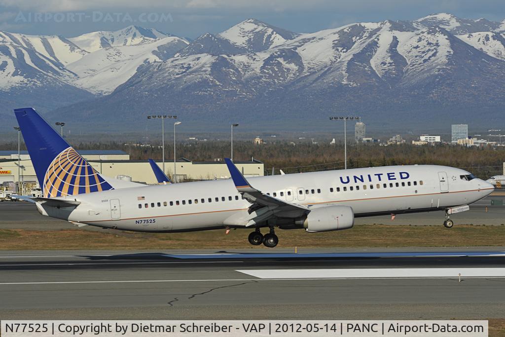 N77525, 2010 Boeing 737-824 C/N 31659, United Boeing 737-800