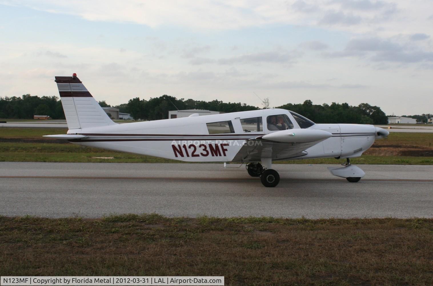 N123MF, 1968 Piper PA-32-260 Cherokee Six C/N 32-1069, PA-32-260