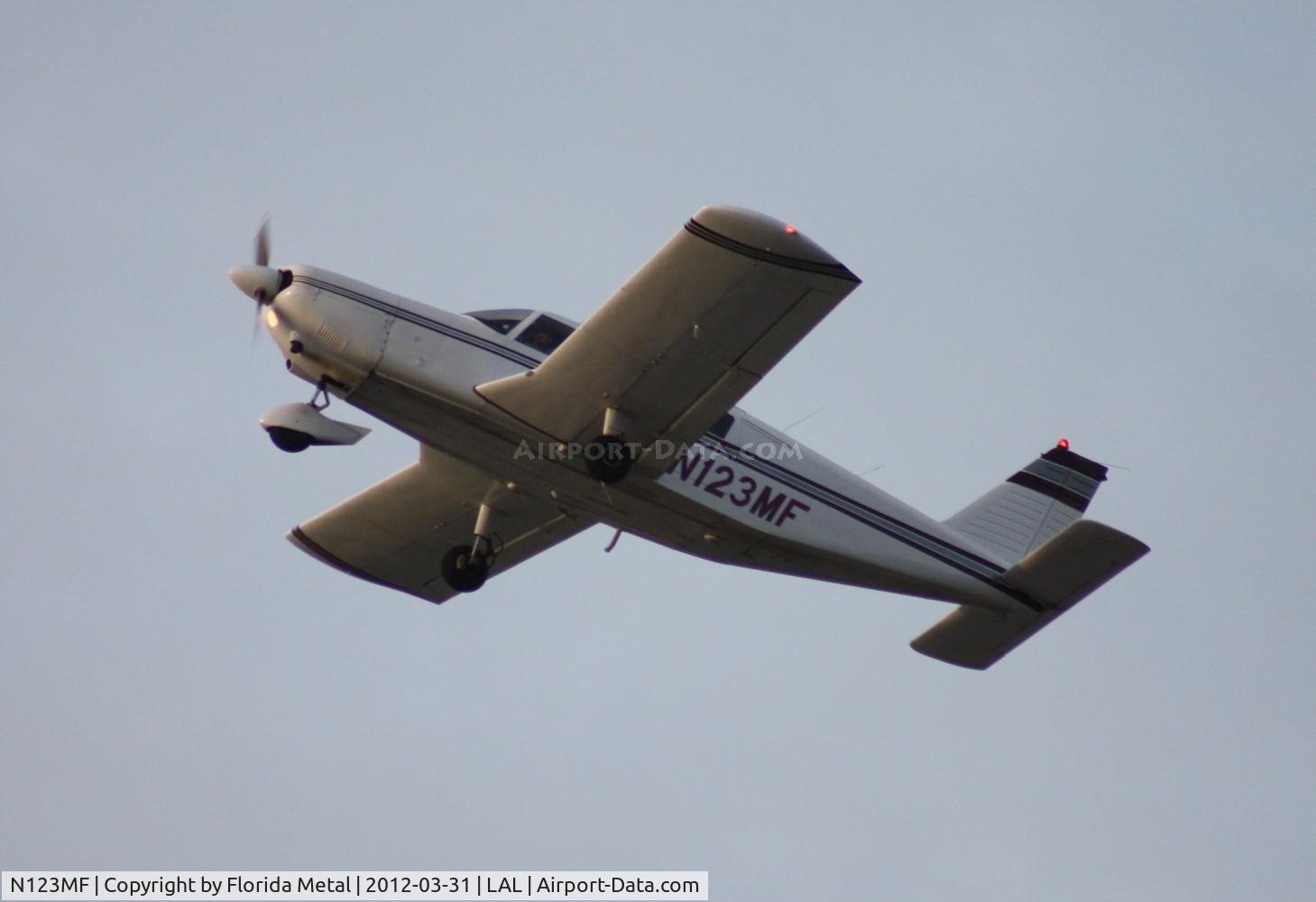 N123MF, 1968 Piper PA-32-260 Cherokee Six C/N 32-1069, PA-32-260