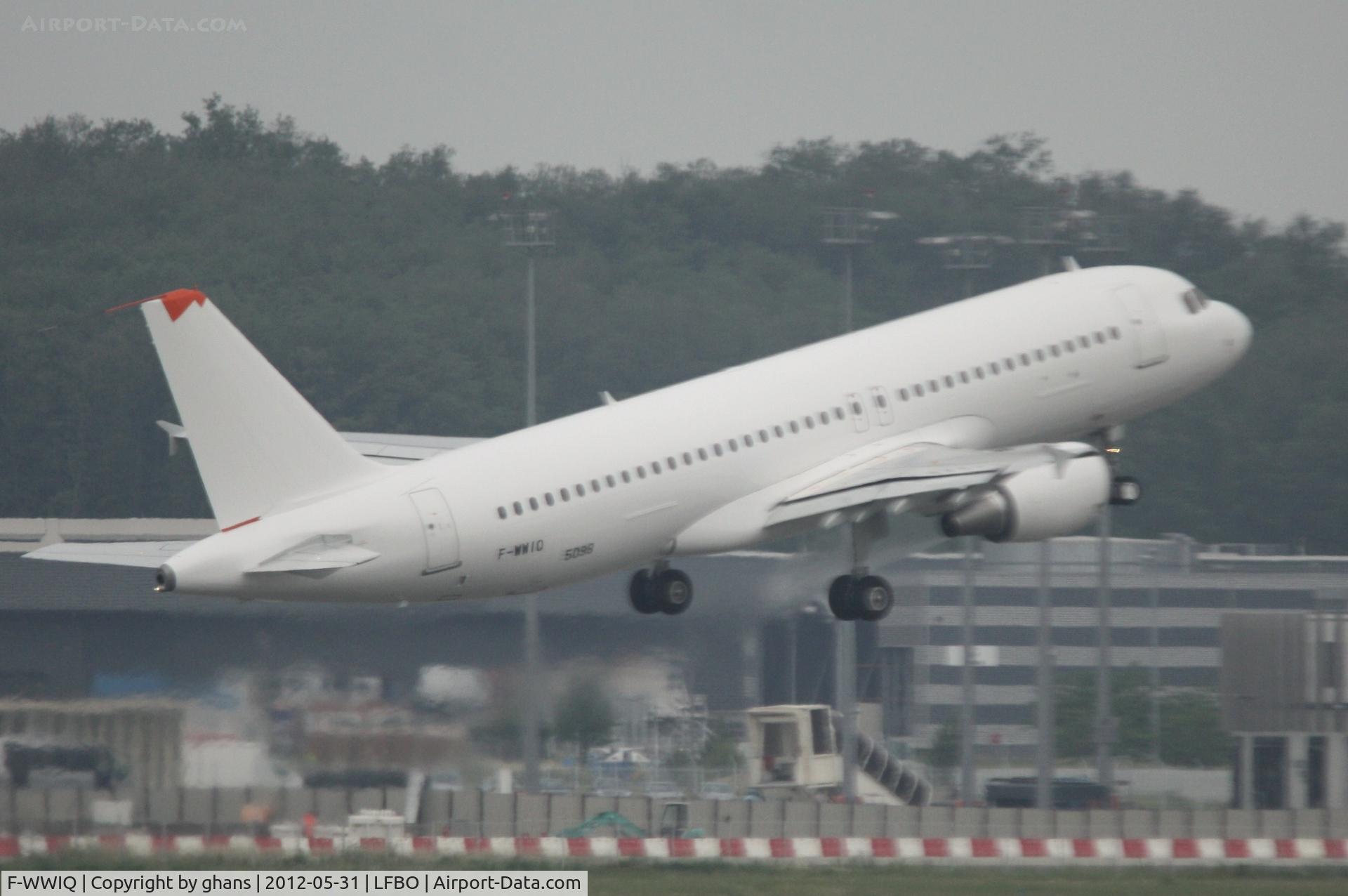 F-WWIQ, 2012 Airbus A320-214 C/N 5098, Airbus