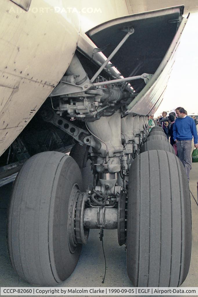 CCCP-82060, 1988 Antonov An-225 Mriya C/N 19530503763, Some of the 24 wheels of Mryia's main undercarriage. Antonov An-225 Mriya at SBAC Farnborough in September 1990.