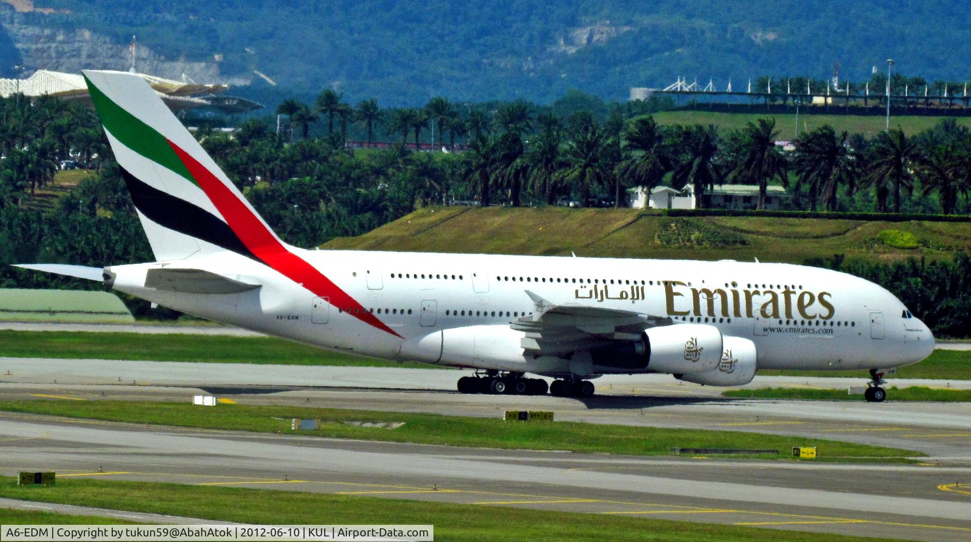 A6-EDM, 2010 Airbus A380-861 C/N 042, Emirates