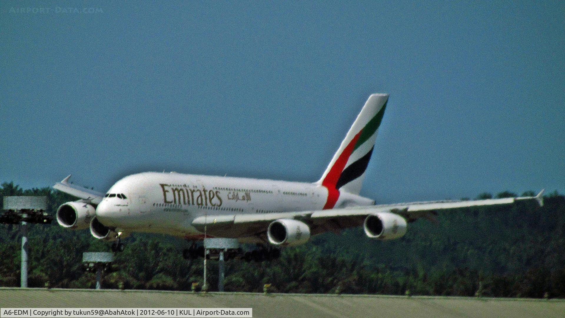 A6-EDM, 2010 Airbus A380-861 C/N 042, Emirates