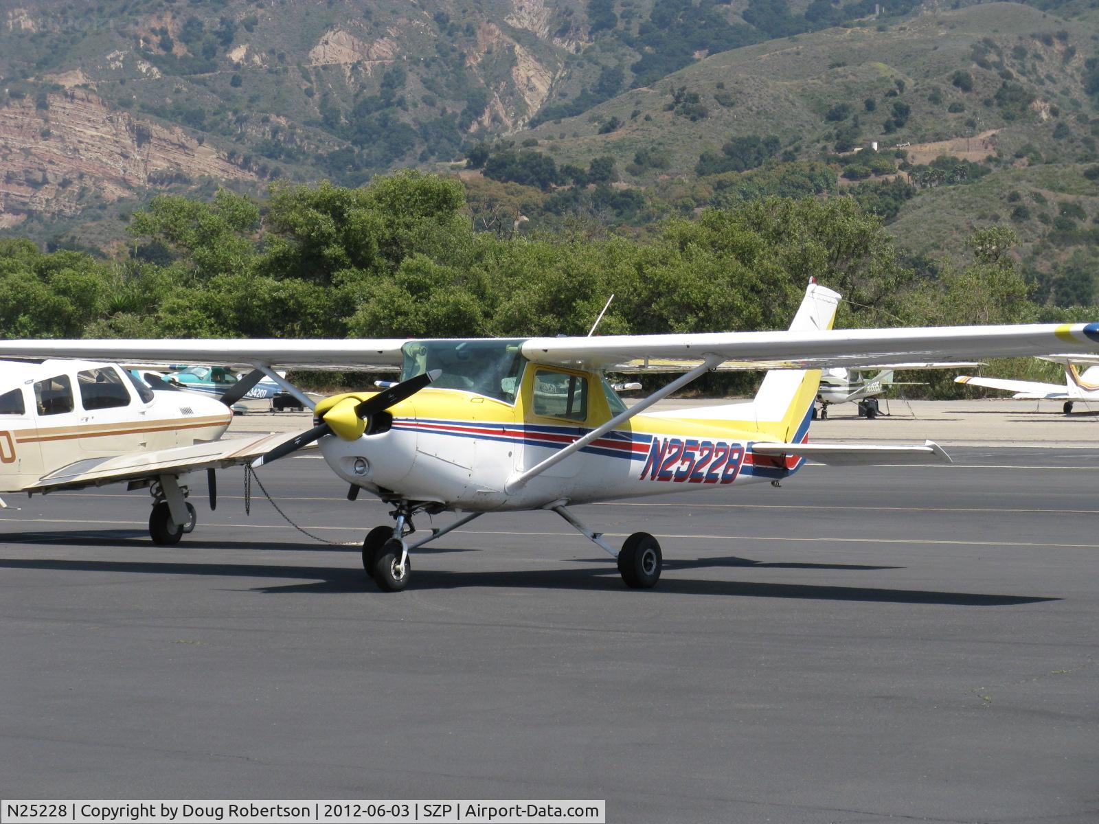 N25228, 1977 Cessna 152 C/N 15280543, 1977 Cessna 152, Lycoming O-235 108 Hp