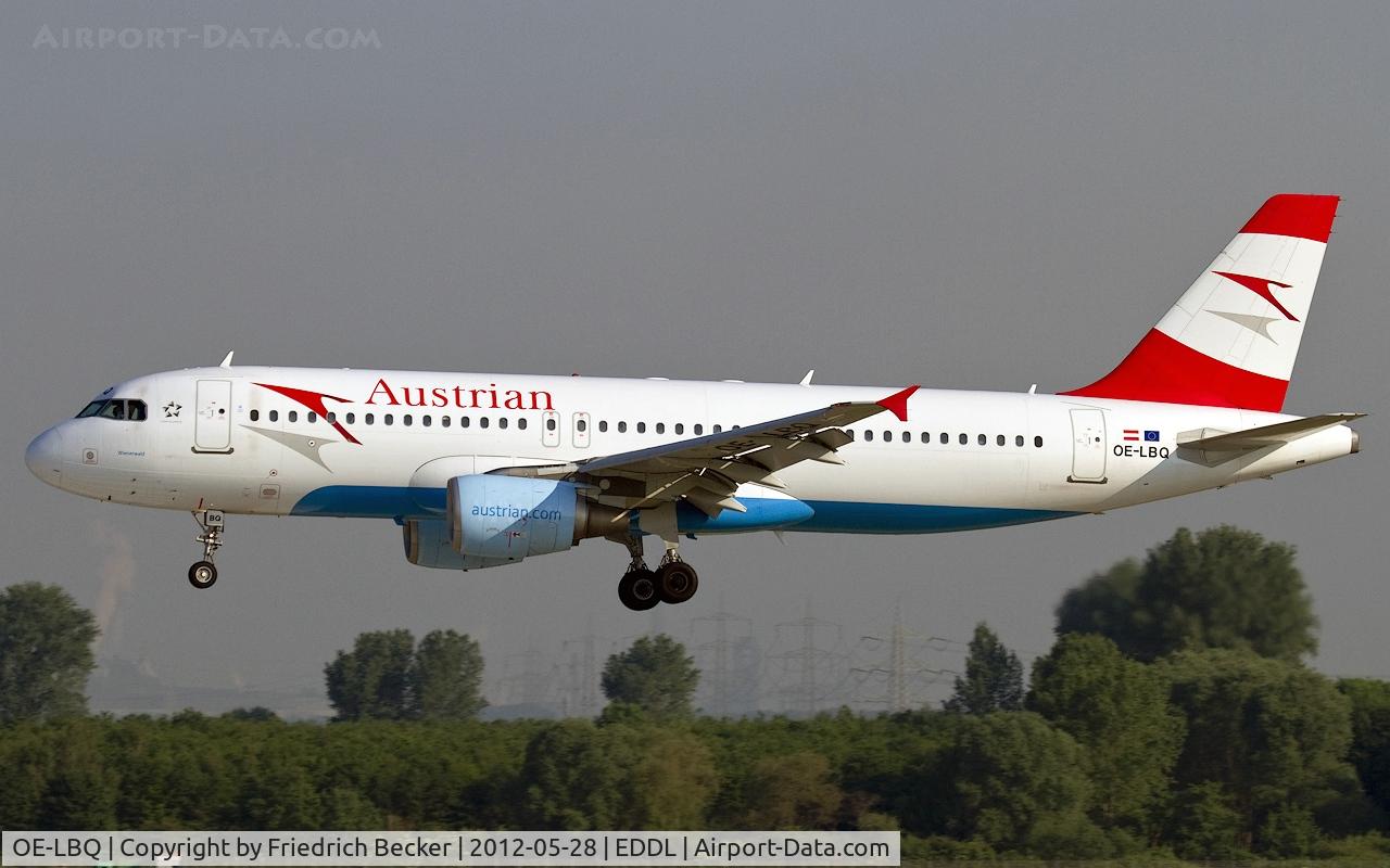 OE-LBQ, 1999 Airbus A320-214 C/N 1137, short final