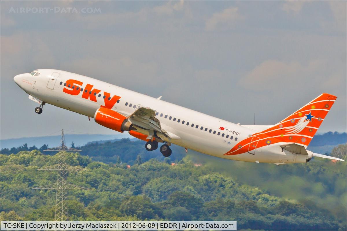 TC-SKE, 1992 Boeing 737-4Q8 C/N 25163, Boeing 737-4Q8