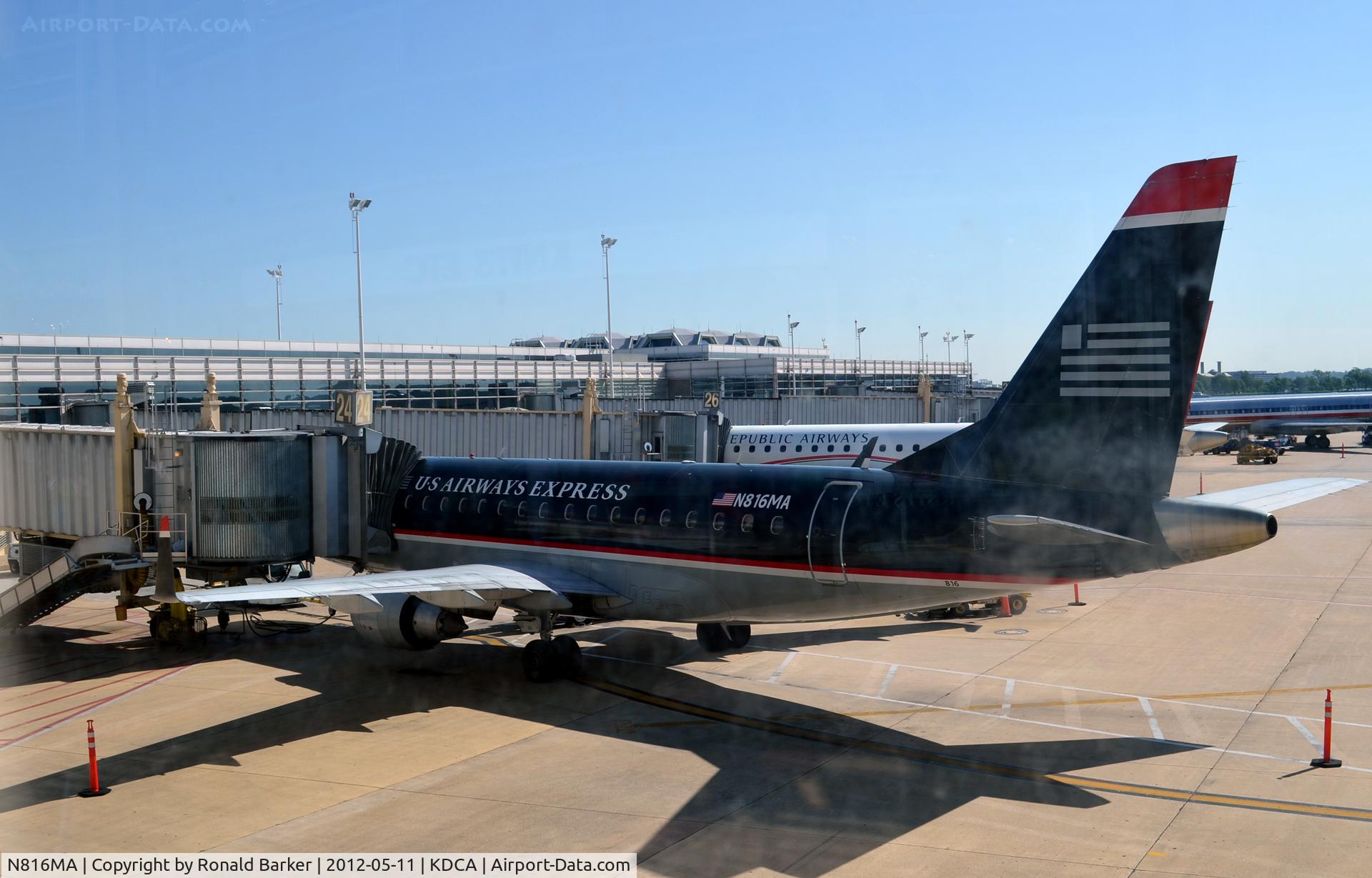 N816MA, 2004 Embraer 170SU (ERJ-170-100SU) C/N 17000037, DCA, VA