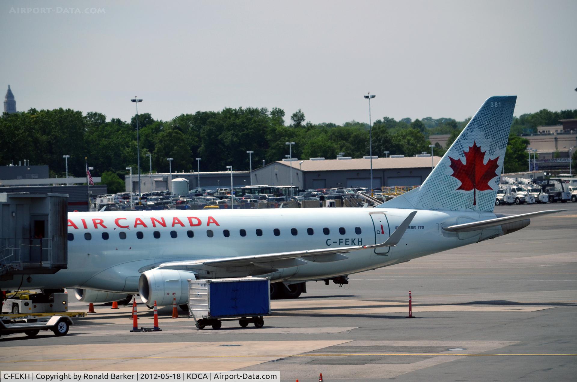 C-FEKH, 2005 Embraer 175SU (ERJ-170-200SU) C/N 17000102, DCA, VA