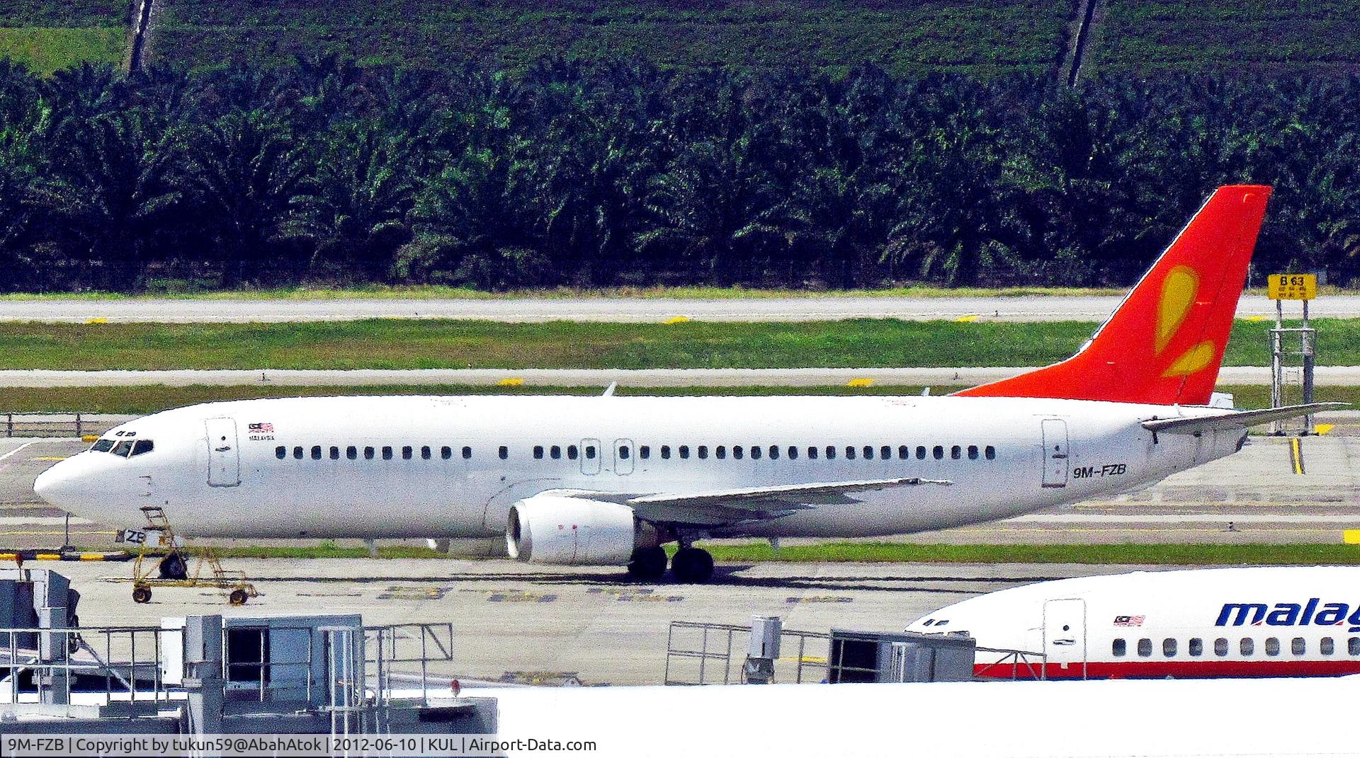 9M-FZB, 1992 Boeing 737-430 C/N 27003, Firefly