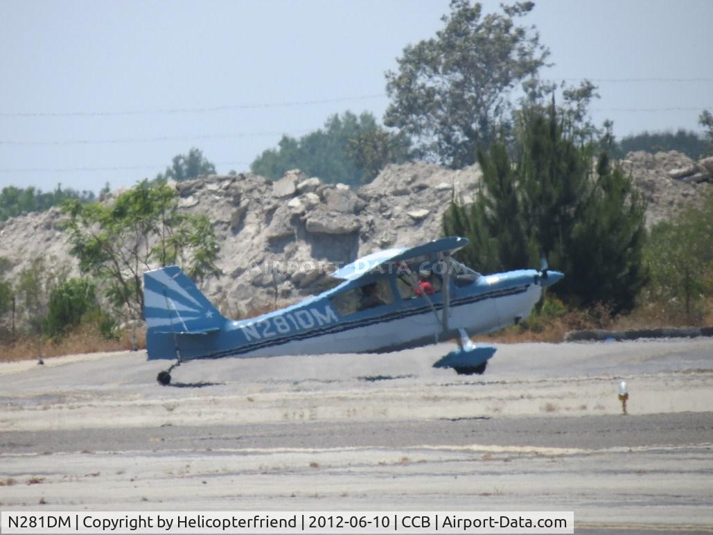 N281DM, 1999 American Champion 7GCBC C/N 1258-99, After landing, taxiing towards the hanger