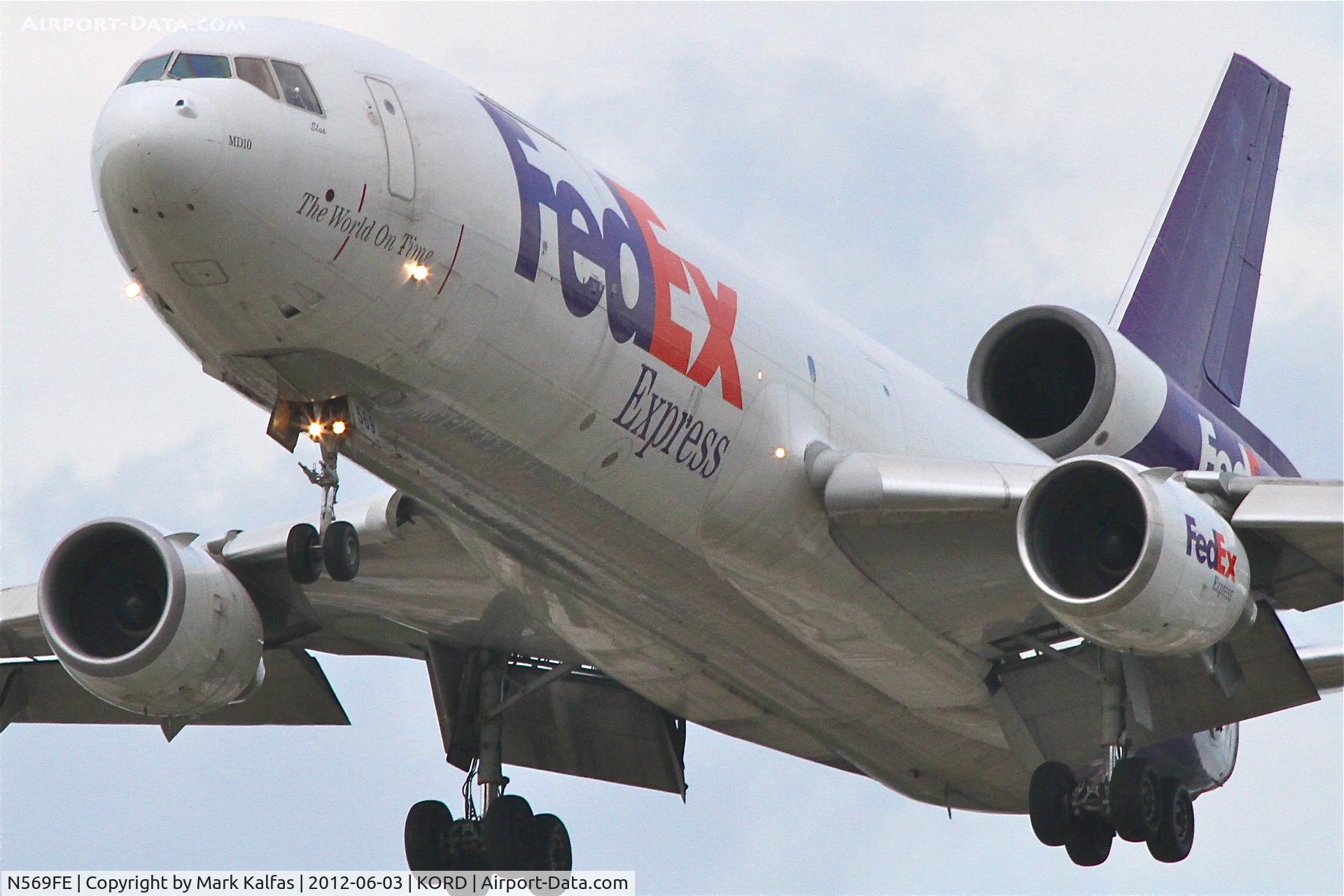 N569FE, 1980 McDonnell Douglas MD-10-10F C/N 47828, FedEx Mcdonnell Douglas MD-10-10F (ex American Airlines N133AA), FDX1605 arriving from Memphis Int'l /KMEM, RWY 28 approach KORD.