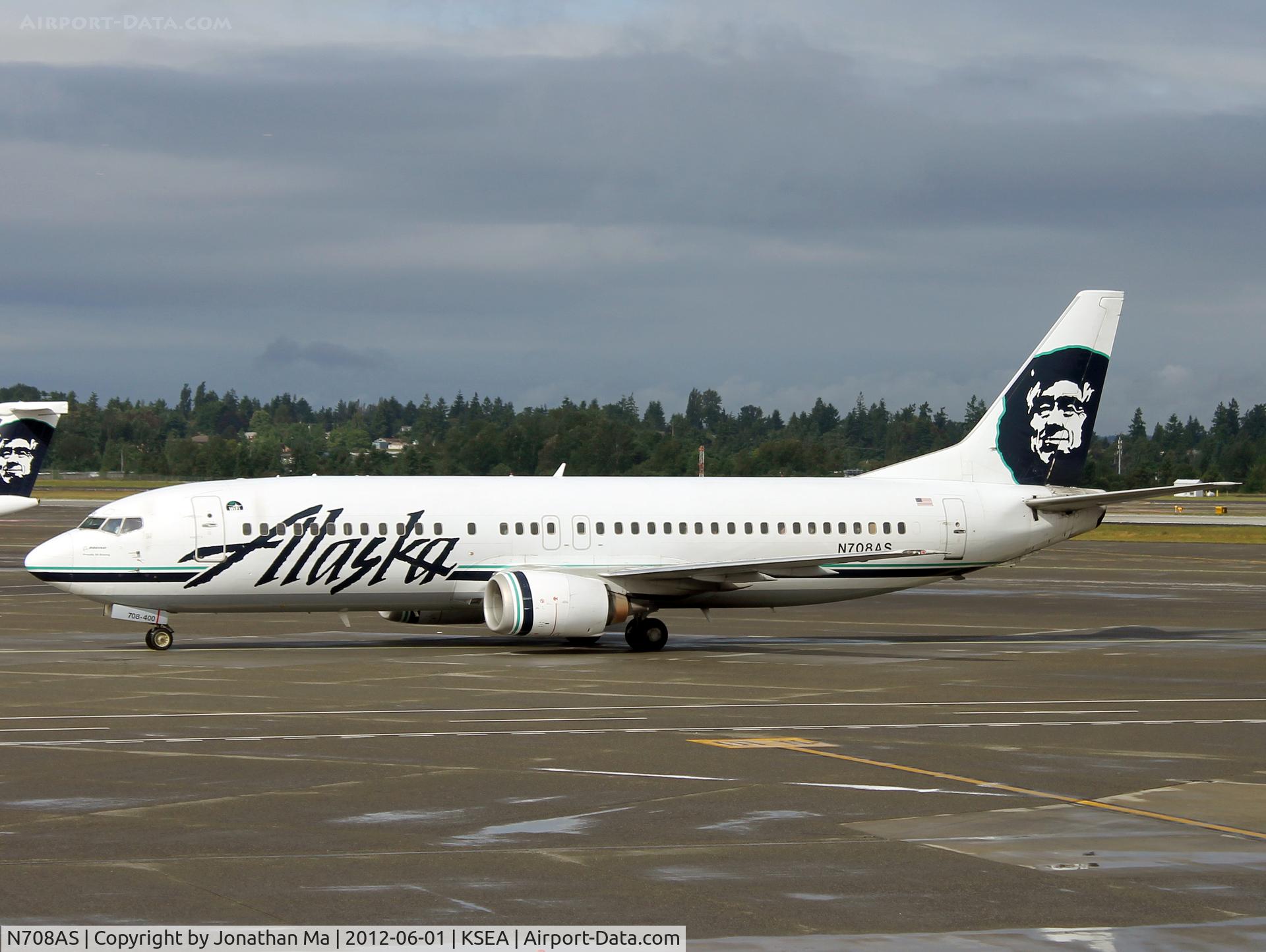 N708AS, 1999 Boeing 737-490 C/N 28895, Taken from North Satellite terminal