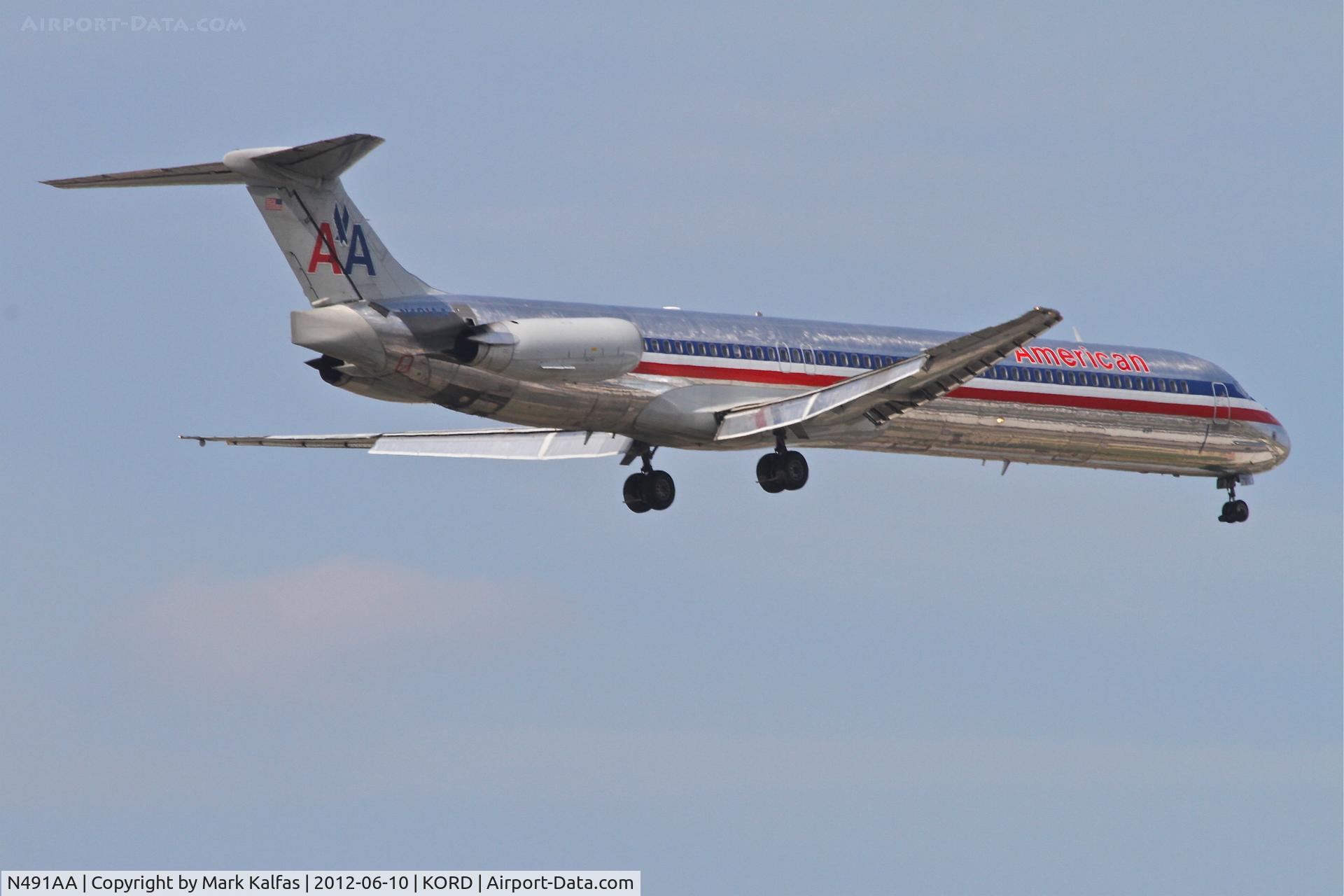 N491AA, 1989 McDonnell Douglas MD-82 (DC-9-82) C/N 49684, American Airlines Mcdonnell Douglas DC-9-82, AAL1634 arriving from KTUS, RWY 10 approach KORD.