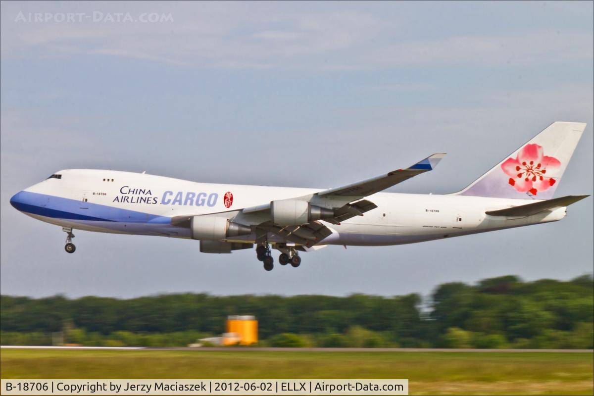 B-18706, 2001 Boeing 747-409F/SCD C/N 30763, Boeing 747-409F