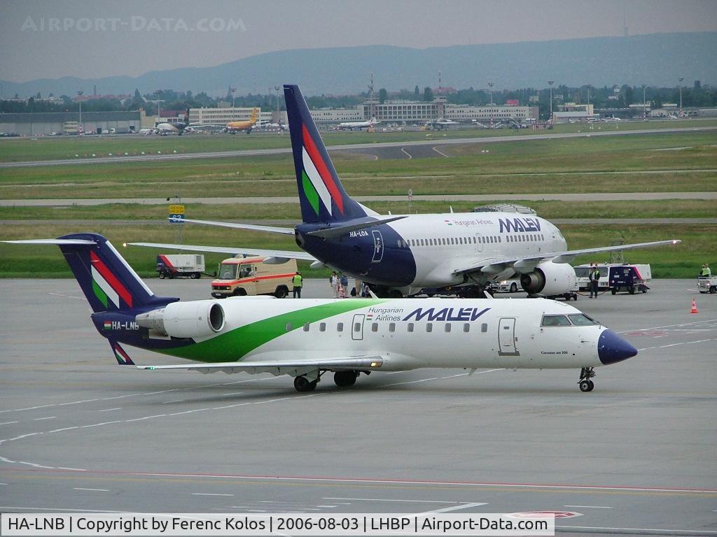 HA-LNB, 2002 Canadair CRJ-200LR (CL-600-2B19) C/N 7683, Ferihegy