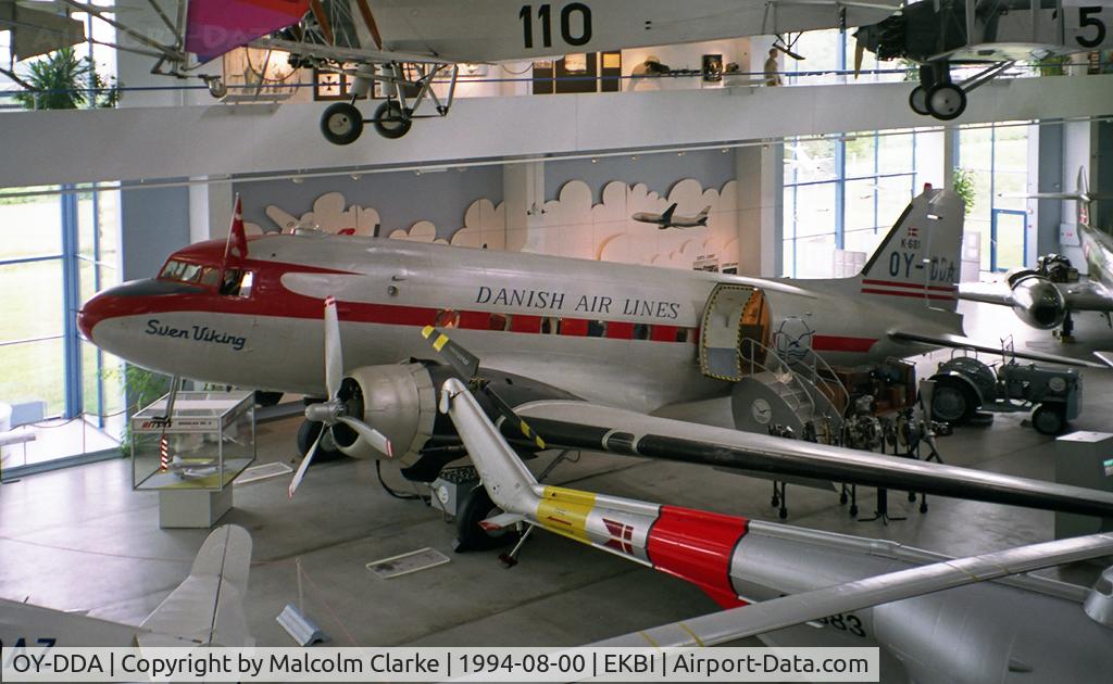 OY-DDA, 1941 Douglas C-47A Skytrain C/N 9664, Douglas C-47A-70-DL Skytrain. At the Mobilium Museum in Billund, Denmark (now closed).