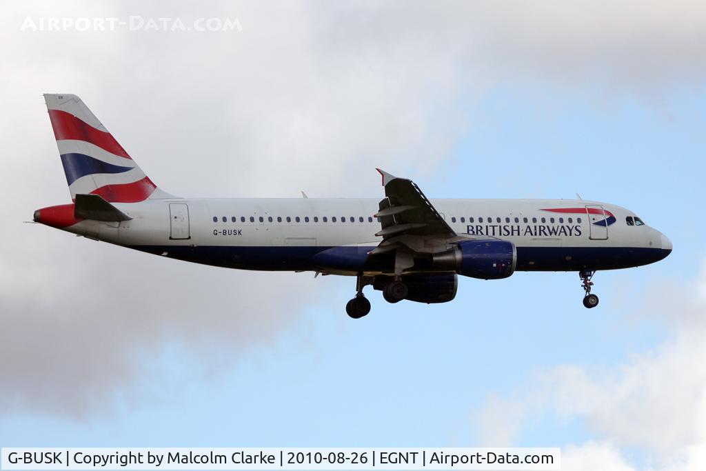 G-BUSK, 1990 Airbus A320-211 C/N 120, Airbus A320-211 on finals to 07 at Newcastle Airport in August 2010.