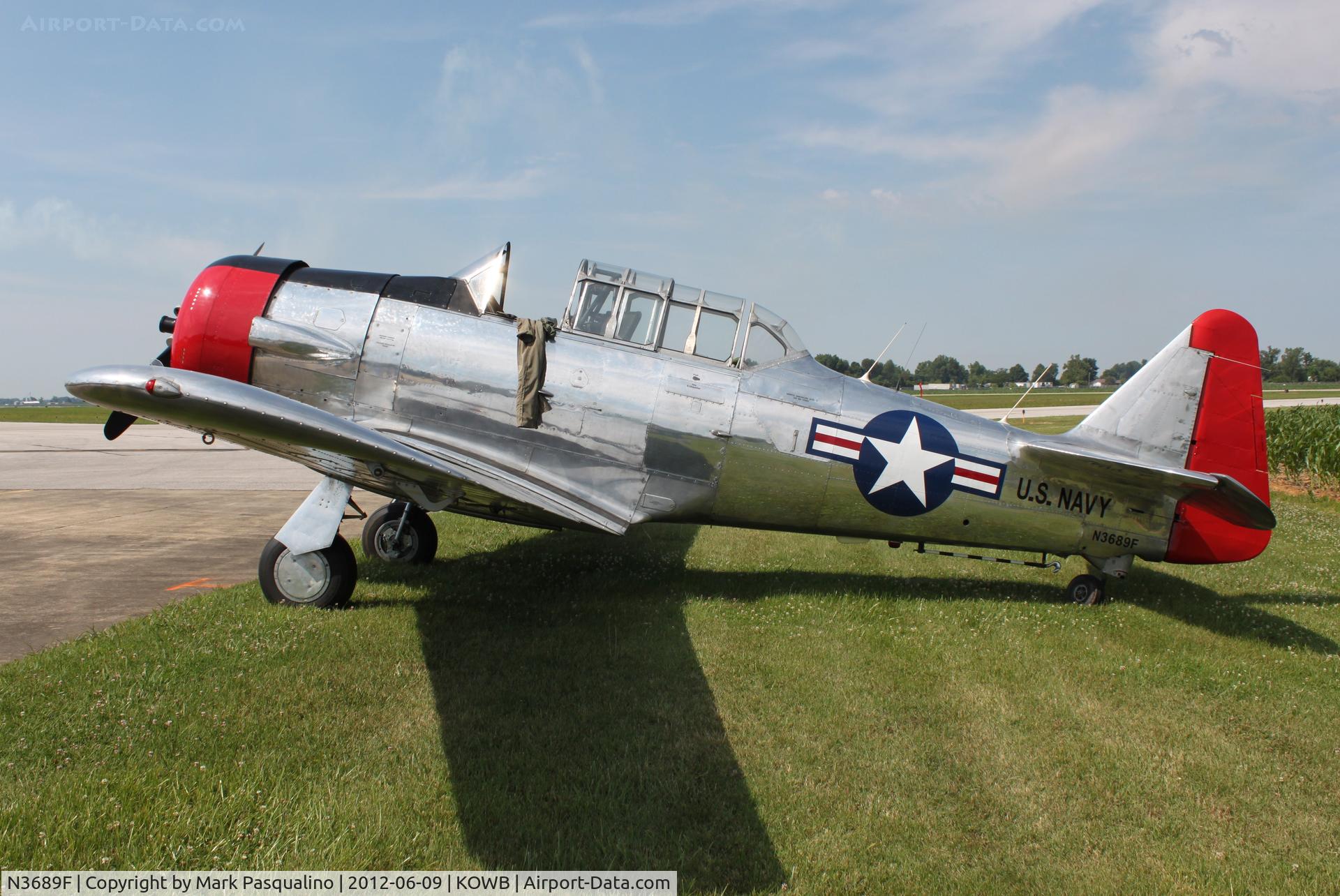 N3689F, 1958 North American AT-6D C/N 58-17082, North American AT-6D