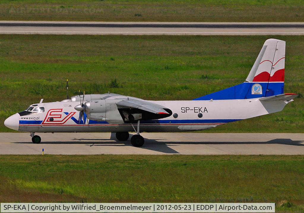 SP-EKA, 1982 Antonov An-26B C/N 27312008, Taxxing to Parking Position via Taxiway C.